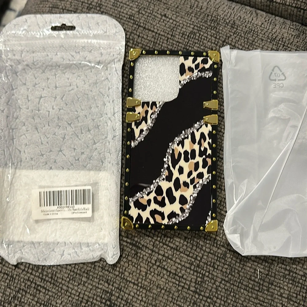 NWT 13 pro leopard rectangle case. Luxury